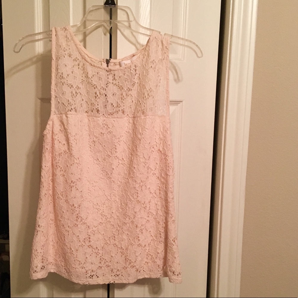 Sleeveless pink lace top